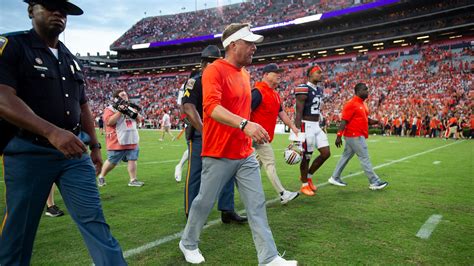 what radio station does auburn play on|listen to auburn football live.